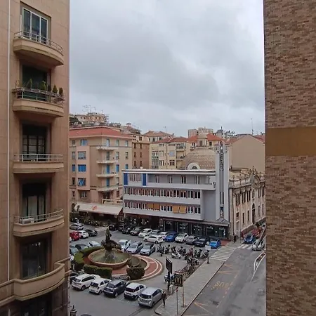 Sanna アパート *